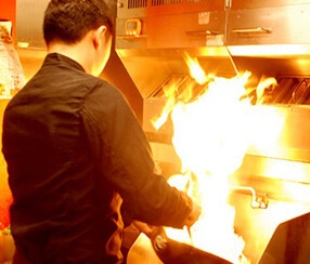 炎麻堂　三軒茶屋店の画像