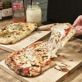 【A】PIZZA 池袋店の画像