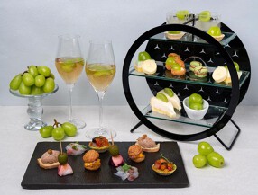 Mercedes me Tokyo UPSTAIRS / DOWNSTAIRS COFFEEの画像