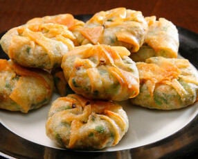 外灘紅緑灯本館　天王寺の画像