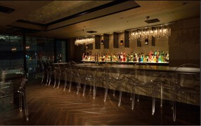 premier-barの画像