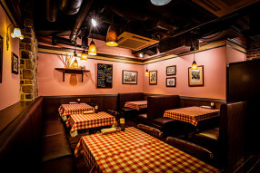 トラットリア リアナ  銀座みゆき通り店の画像