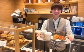 Hills House内 カフェの画像