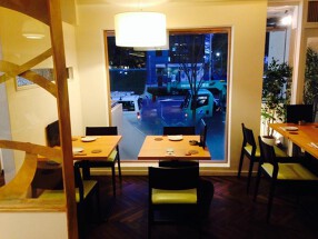 和歌山ダイニング　木と水と土と　外苑前店の画像