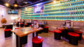 昼耕夜鶏　大阪本店の画像