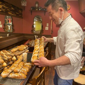 夜のパン屋ボンボンの画像