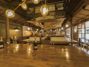 古民家×BISTRO 泡包 -Awazutsumi- 代々木店の画像