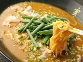 かれー麺実之和六本木店の画像