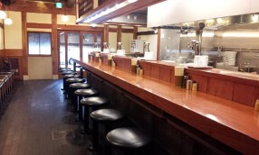 満来 新橋店の画像