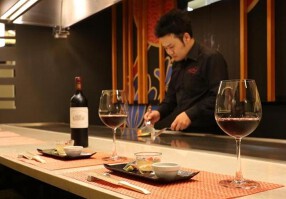 鉄板Diner JAKEN　新宿店の画像