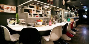 ＆ＪＯＫＥＲの画像