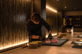 六本木高級焼肉　6月OPEN予定の画像