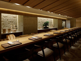 まとい銀座の画像