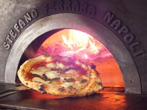 ピッツェリア　カポリの画像