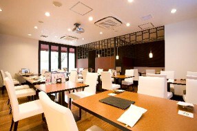 felice DININGの画像