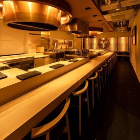 鮨 やまけん 新宿東口店の画像