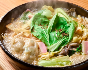 博多炊き餃子 池ぽんの画像