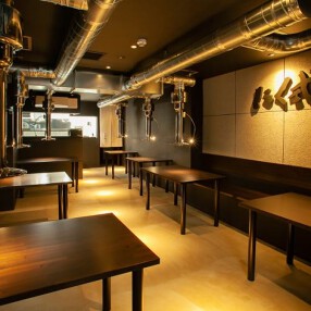 炭火焼肉 肉刺し にく式　琴似店の画像