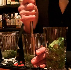 キッチン レモン バーの画像