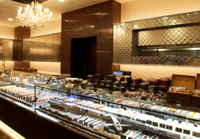 キャトーズ・ジュイエ 　せんげん台本店の画像