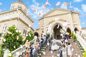 ピアザララルーチェの画像