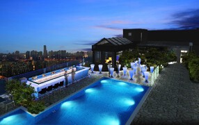 ステーキハウス＆オイスターバー THE THIRTY SIXの画像