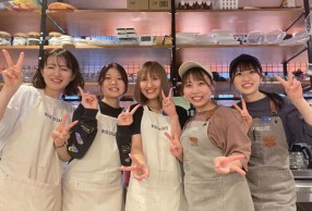 RISE ON CAFEの画像