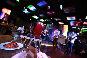 BAR RESTAURANT BAN×KARA ZONE-Rの画像