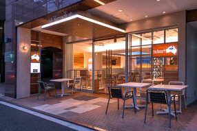 64 Barrack stの画像