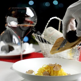 サロット　カンティコ　/　リストランテ　インカンティーナの画像