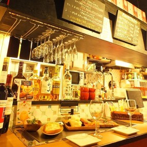 三ノ宮 鉄板バル CHOUETTEの画像