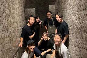 仮：『和牛』を中心としたバルやビストロ業態の画像