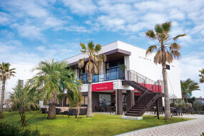 THE SURF OCEAN TERRACEの画像