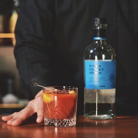 芝大門 BAR新海の画像