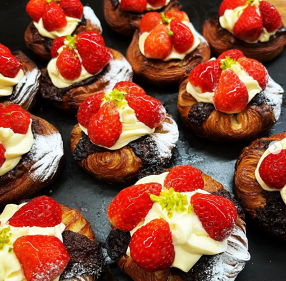 ロヂウラベーカリー 西新本店の画像