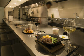 サカナの中勢以の画像