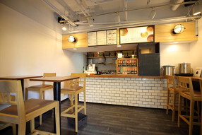 CHAKAS 日本茶とおにぎりの専門店の画像