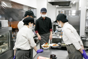 アマゾン川崎FC社員食堂・カフェテリアの画像