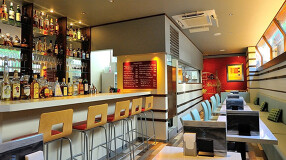 nude R 八事 の画像