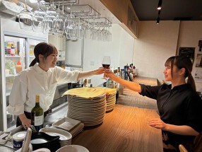 地下バルcheersの画像