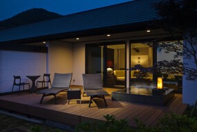 富岳群青の画像