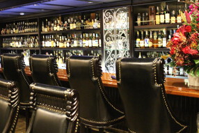 Bar Abend (アーベント)の画像