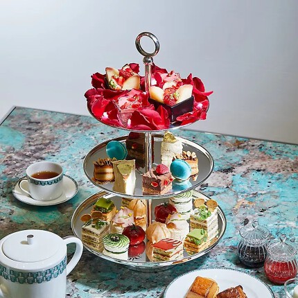 BLUE BOX CAFE BY NATSUKO SHOJIの求人情報 - 東京都中央区の