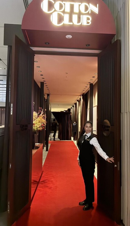 COTTON CLUB コットンクラブ 75C/2 コットンクラブ】東京駅から徒歩2分！ 旅行者にも人気の壮麗空間 | ARBAN