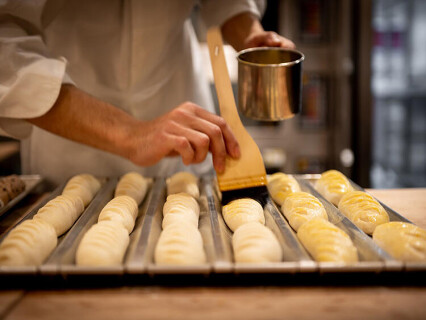 MAISON KAYSER　大森プロダクション ユニットの画像