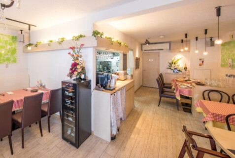 街のイタリア料理屋さん ポン吉の画像