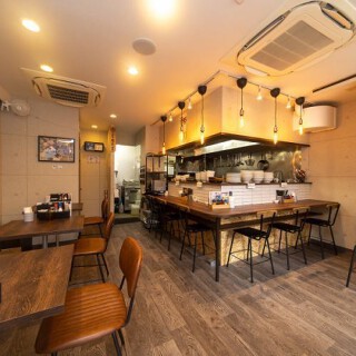 Noodle stand 朱拉の画像
