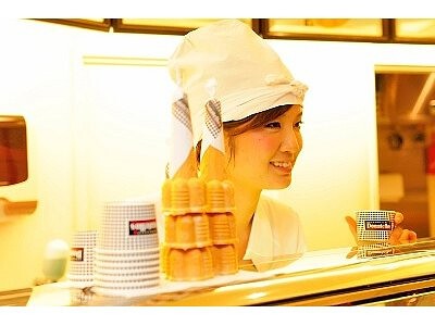 ドナテロウズ台場店の画像