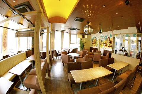 HIKARI cafe & dining 池袋店の画像