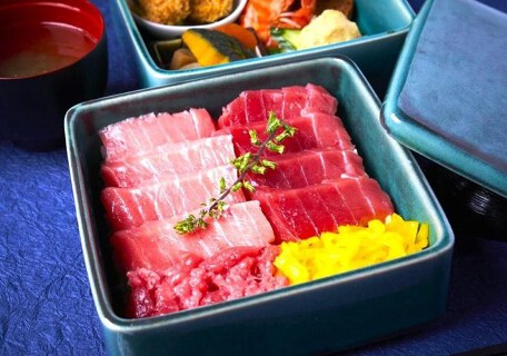 にっぽん漁港食堂の画像